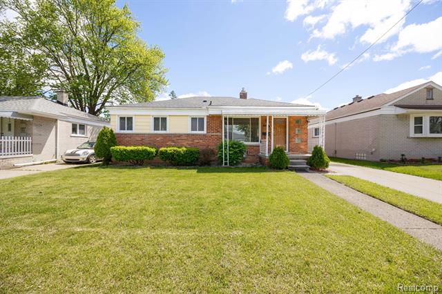 front view picture of 4297 Eastlawn Ave, Wayne, MI. 48184