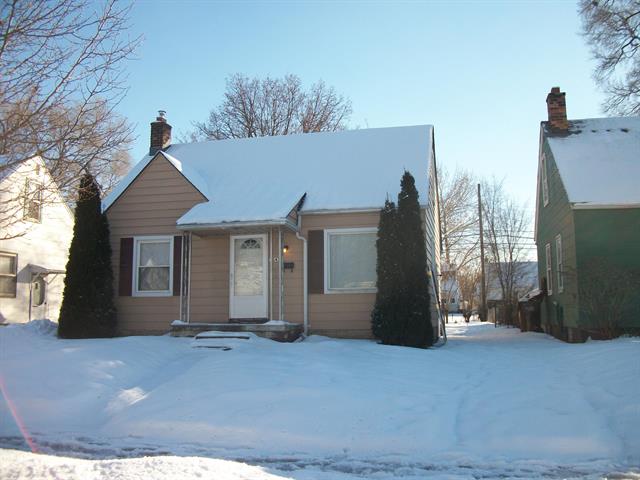 front view picture of 25431 Stanford, Dearborn Heights, MI. 48125