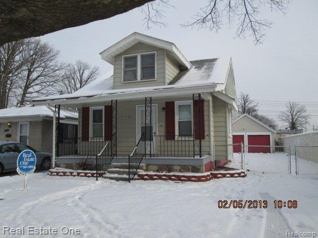 front view picture of 17628 Colgate, Dearborn Heights, MI. 48125