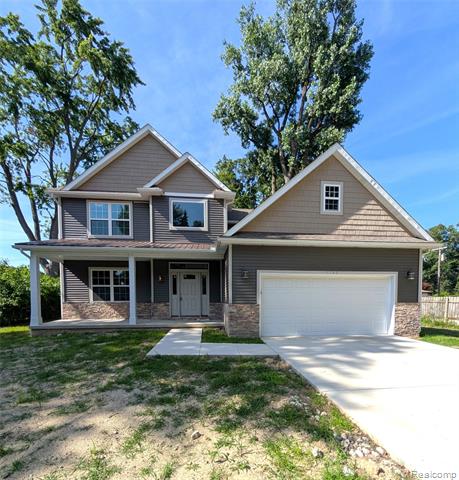 front view picture of 19780 Mahon St, Southfield, MI. 48075