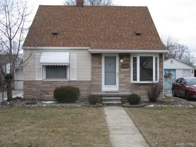front view picture of 24700 Ross, Dearborn, MI. 48124