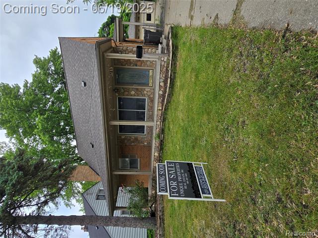 front view picture of 3715 Cornell, Dearborn, MI. 48124