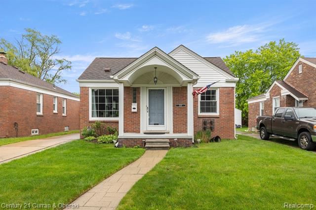 front view picture of 3737 Roosevelt, Dearborn, MI. 48124