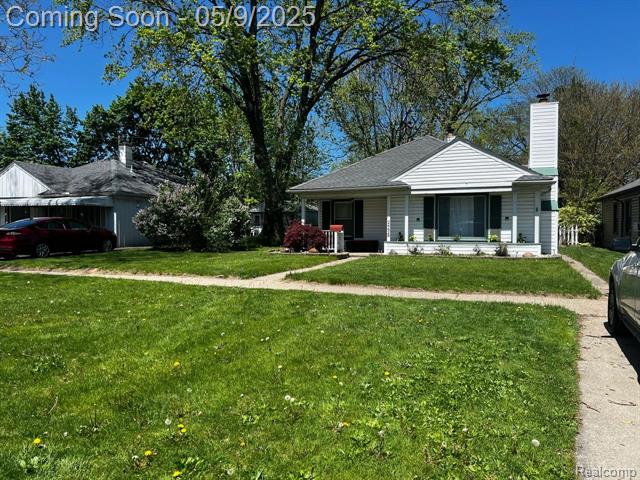 front view picture of 24628 Carlysle, Dearborn, MI. 48124
