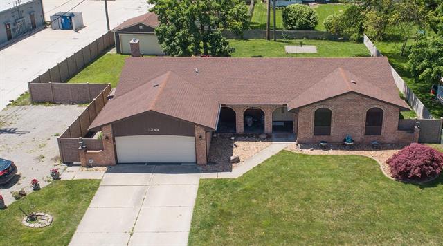 front view picture of 3244 Dearborn St, Wayne, MI. 48184