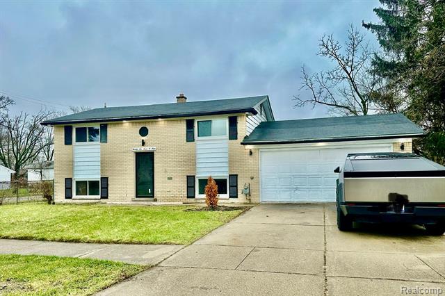 front view picture of 26309 Penn, Inkster, MI. 48141
