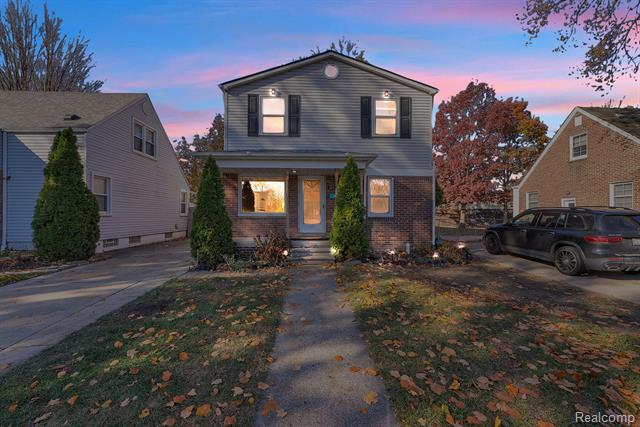 front view picture of 3620 Academy, Dearborn, MI. 48124