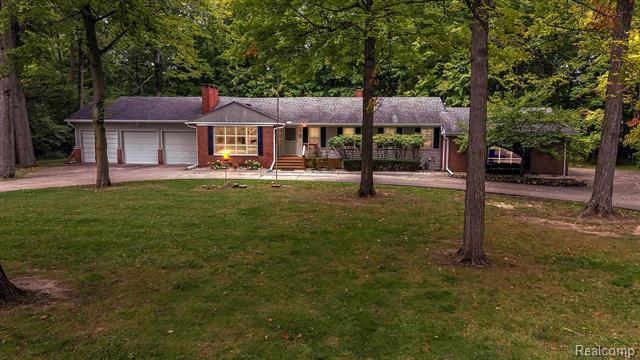 front view picture of 41820 Glen Arbor, Canton, MI. 48188