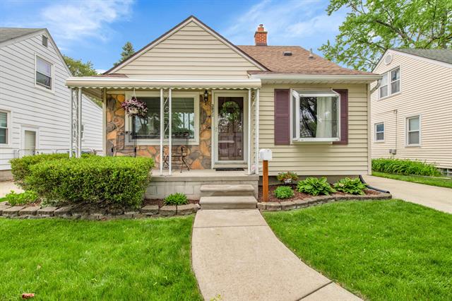 front view picture of 3822 Polk, Dearborn, MI. 48124