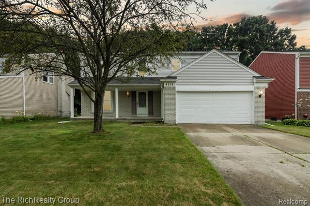 front view picture of 43101 Lancelot, Canton, MI. 48188