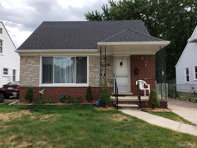 front view picture of 24731 Notre Dame, Dearborn, MI. 48124