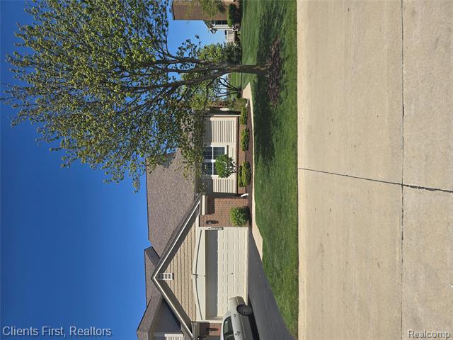 front view picture of 1882 Wentworth, Canton, MI. 48188