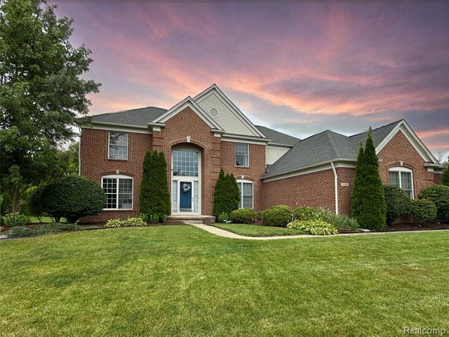front view picture of 2106 Stonebridge Way, Canton, MI. 48188