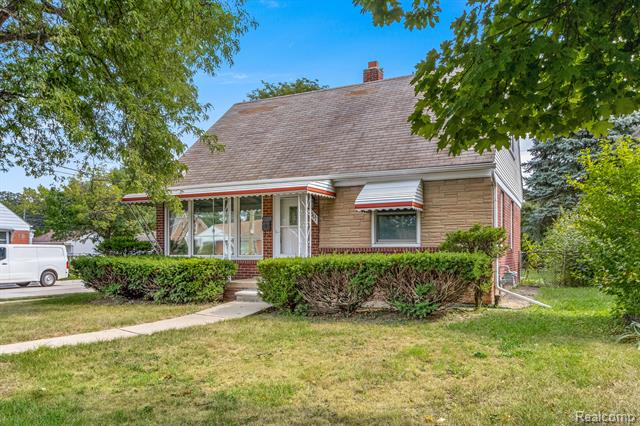 front view picture of 3501 Merrick, Dearborn, MI. 48124
