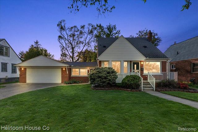 front view picture of 3110 Byrd, Dearborn, MI. 48124