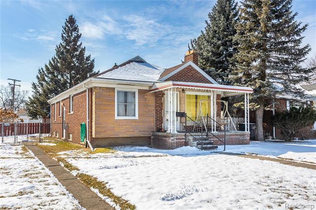 front view picture of 21406 Outer Drive, Dearborn, MI. 48124