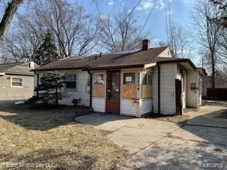 front view picture of 33434 Bendon, Westland, MI. 48186