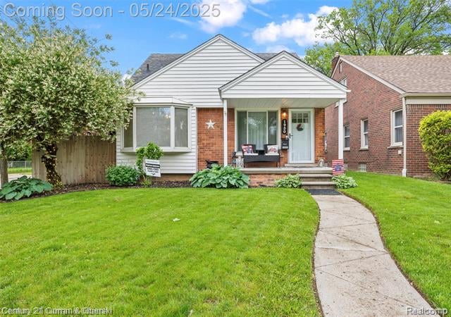 front view picture of 1950 Byrd, Dearborn, MI. 48124
