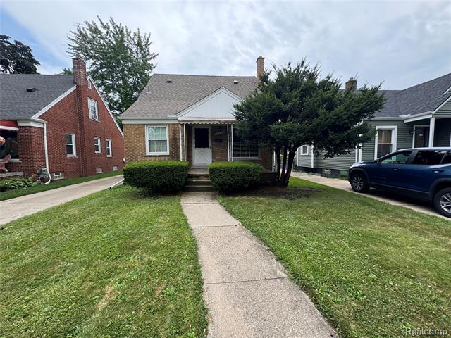 front view picture of 21123 Audette, Dearborn, MI. 48124