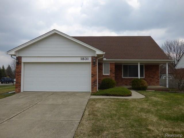 front view picture of 1831 Woodmont W, Canton, MI. 48188