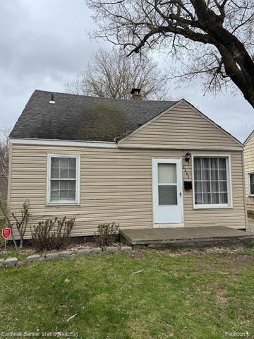 front view picture of 2233 Spring Hill, Inkster, MI. 48141