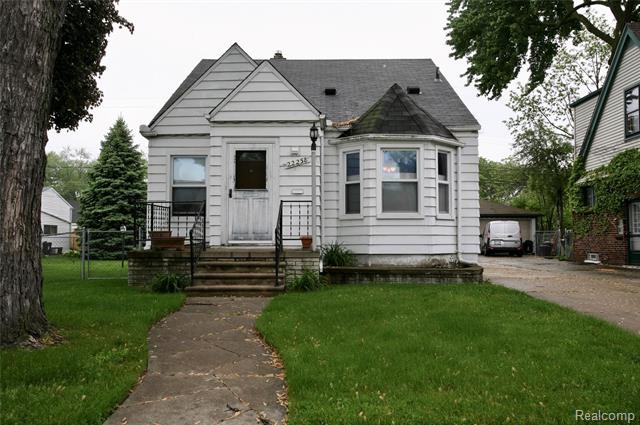 front view picture of 22258 Donaldson, Dearborn, MI. 48124