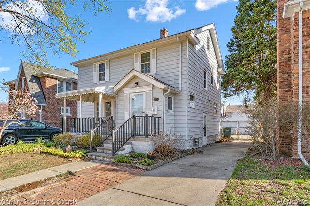 front view picture of 21734 Gregory, Dearborn, MI. 48124