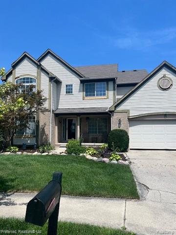 front view picture of 1669 Crestview, Canton, MI. 48188