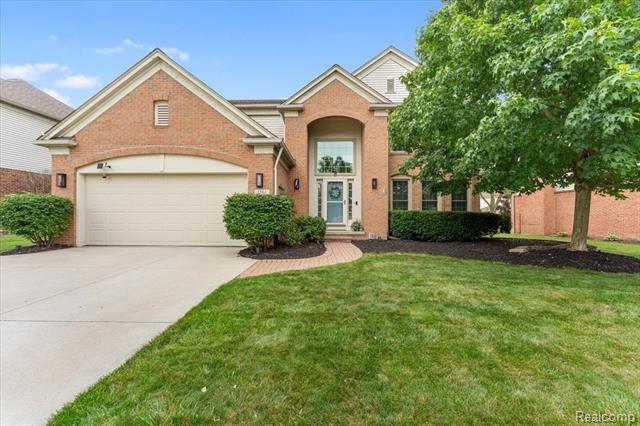 front view picture of 1561 Glengarry, Canton, MI. 48188