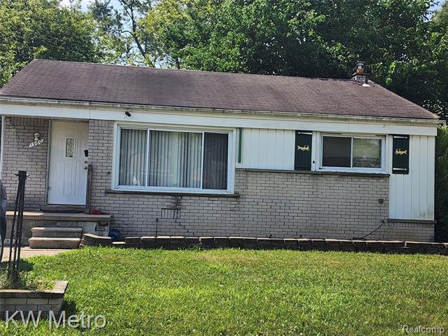 front view picture of 1960 Lexington Parkway, Inkster, MI. 48141