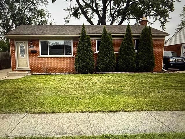 front view picture of 30850 Barrington, Westland, MI. 48186