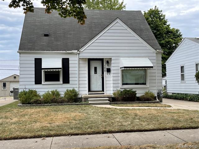 front view picture of 1829 Academy, Dearborn, MI. 48124