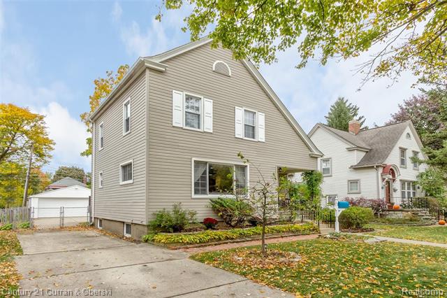 front view picture of 22432 Gregory, Dearborn, MI. 48124