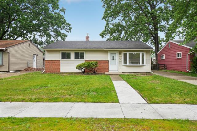 front view picture of 34846 Fairchild, Westland, MI. 48186