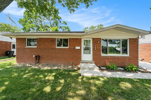 front view picture of 1240 Woodbourne, Westland, MI. 48186