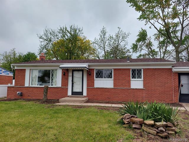 front view picture of 35193 Sansburn, Westland, MI. 48186