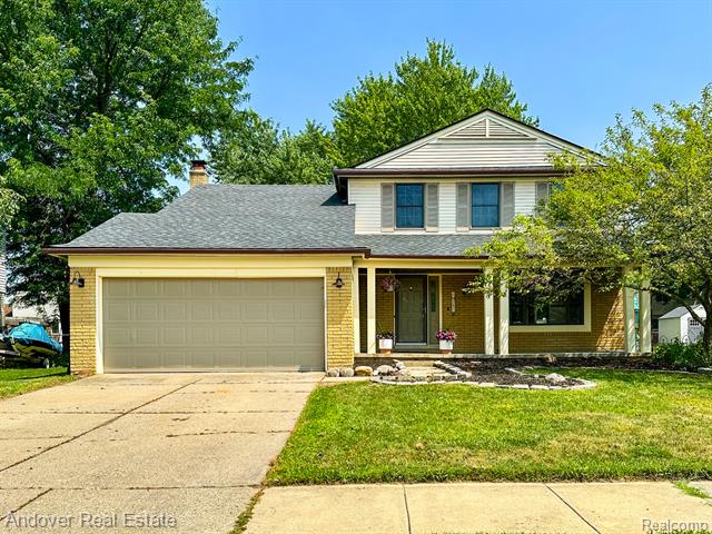 front view picture of 273 Queens Way, Canton, MI. 48188