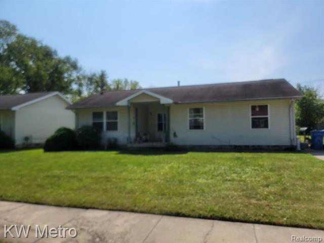 front view picture of 29827 Oakwood, Inkster, MI. 48141