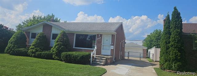 front view picture of 32200 Grandview, Westland, MI. 48186