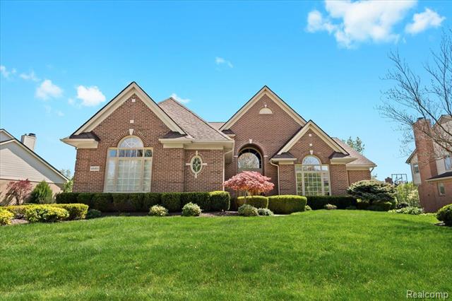 front view picture of 48491 Inveraray, Canton, MI. 48188