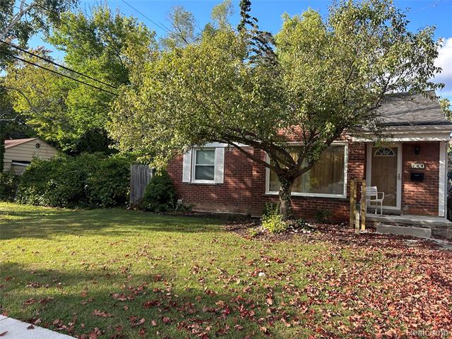 front view picture of 784 Patterson, Inkster, MI. 48141
