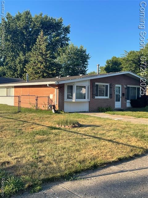 front view picture of 33940 Hiveley, Westland, MI. 48186