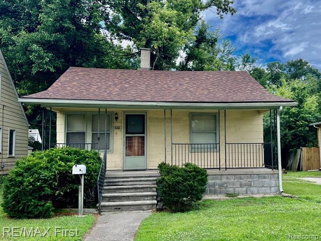 front view picture of 1666 Albany St, Ferndale, MI. 48220