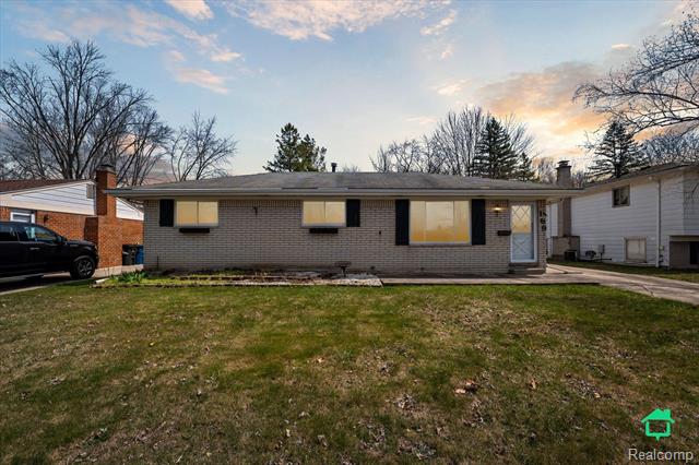 front view picture of 169 S Norma, Westland, MI. 48186