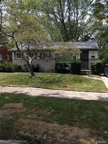 front view picture of 724 Western, Inkster, MI. 48141