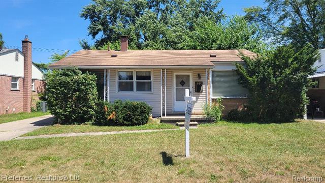 front view picture of 329 Shotka, Westland, MI. 48186