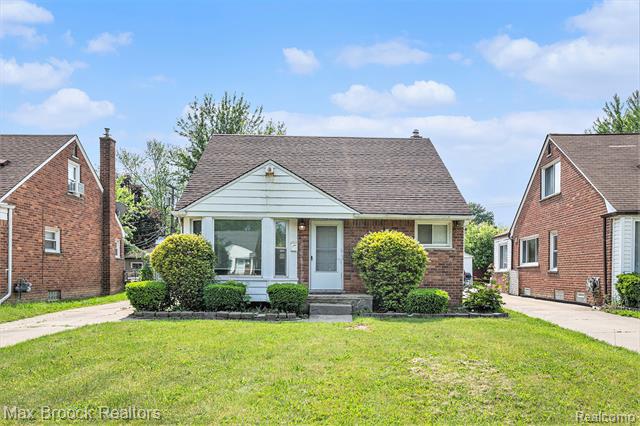 front view picture of 274 Arlington, Inkster, MI. 48141