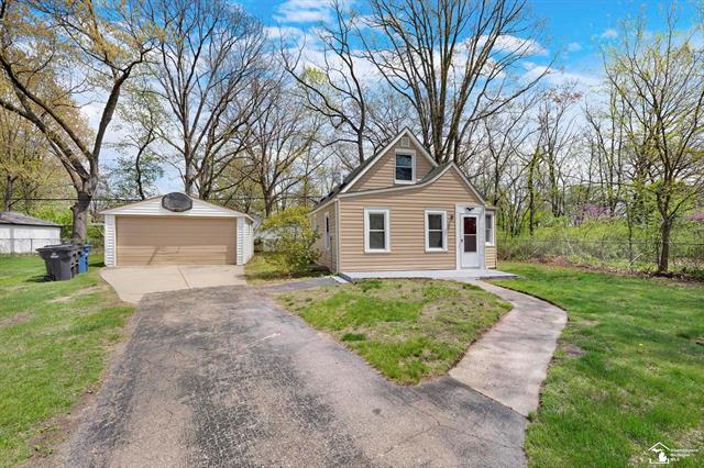 front view picture of 144 N Karle, Westland, MI. 48185
