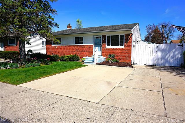 front view picture of 34422 Cherry Hill, Westland, MI. 48185