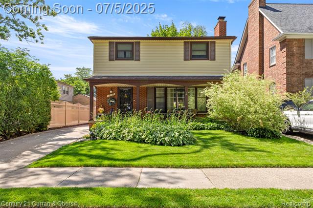front view picture of 19434 Outer Drive Ct, Dearborn, MI. 48124